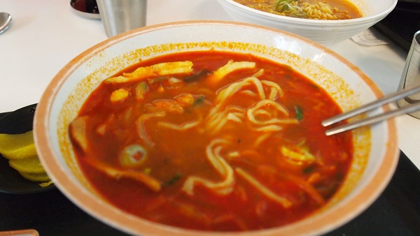 韓国のチャンポン麺